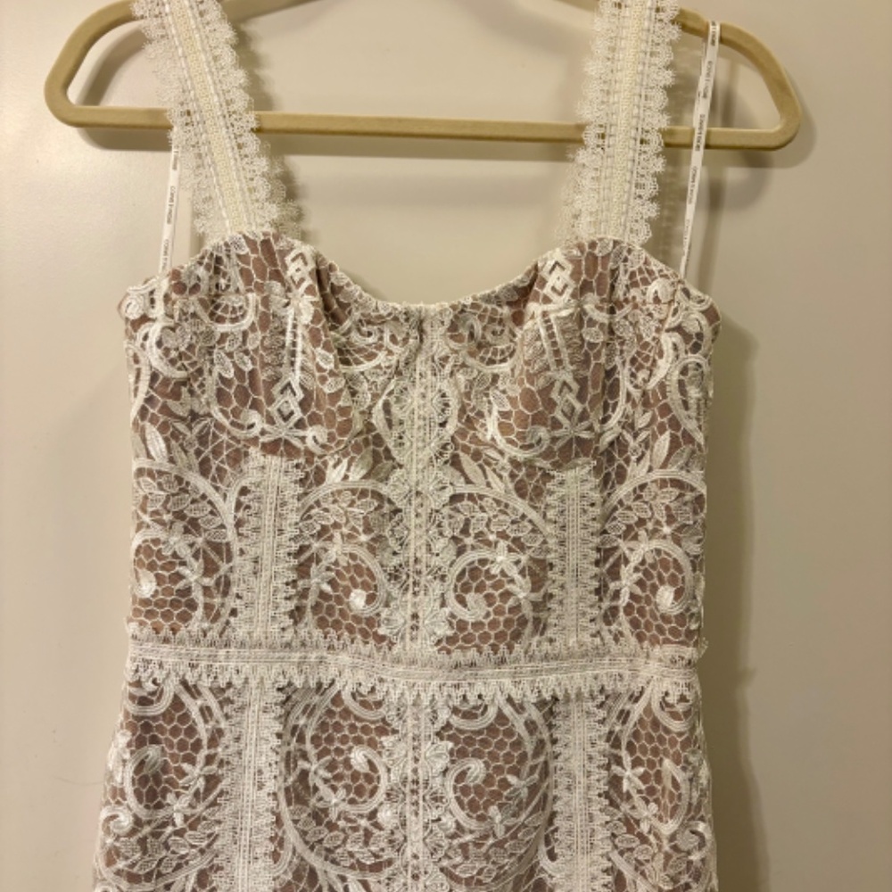 Beautiful white bridal shower dress! - Picture 3 of 8